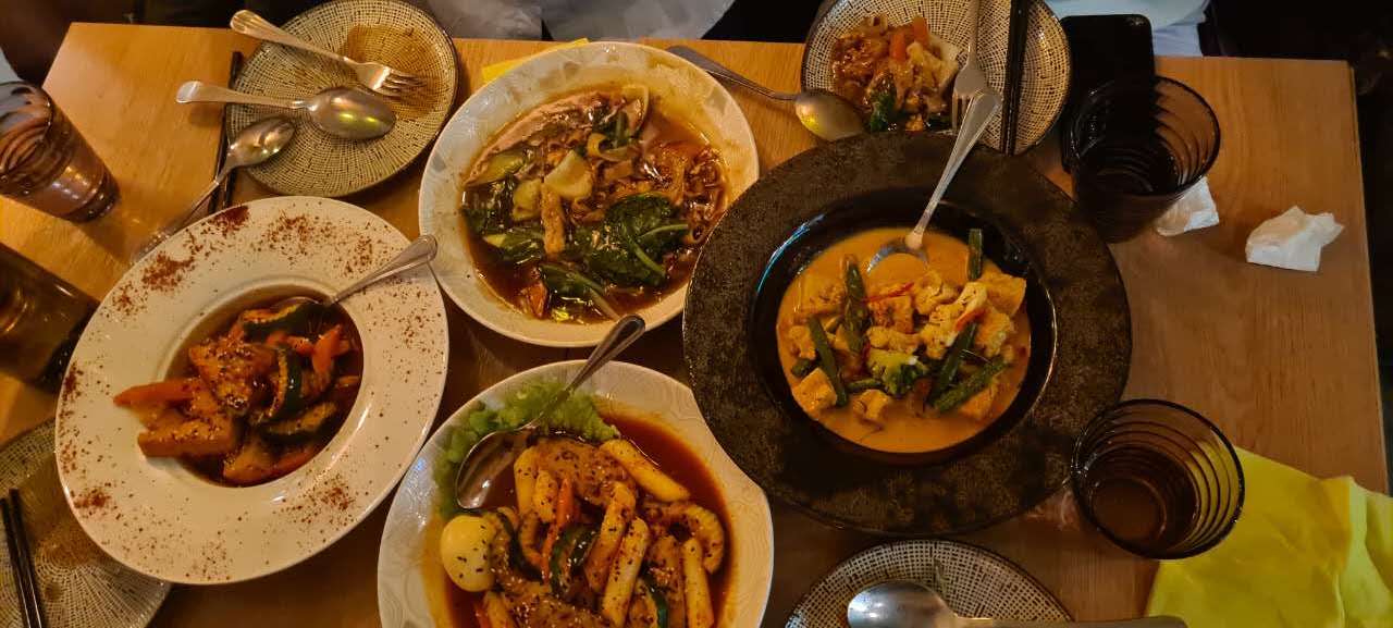 Plats sur table